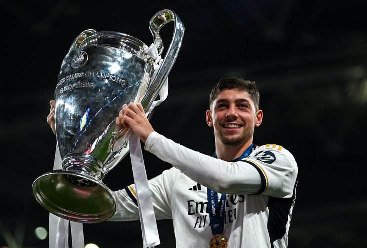 Valverde Holding Champions League Trophy
